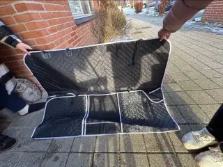 Bagsædedækken til hund