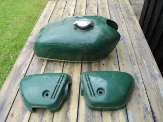 Honda CB 350 Twin Tank, sideskjolde og mange dele