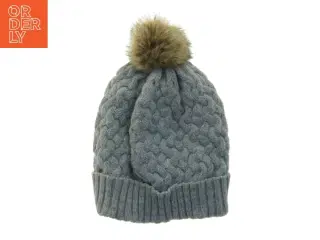 Strikhue med pompom (str. Ø 20 cm)