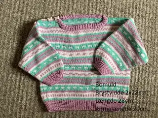 Hjemmestrik - bluse - ubrugt - str. 1 år