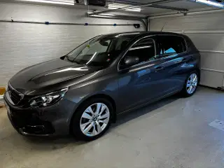 Peugeot 308 1,6 HDI Allure Sky