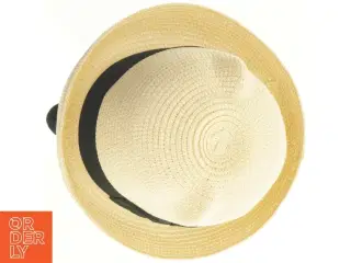Stråhat fra H&M (str. 122 til 128)
