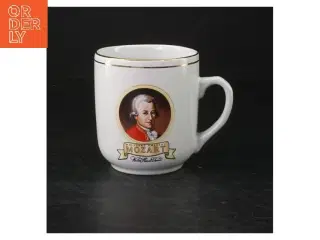 Mozart-temakrus med guldkant (str. H. 9 cm. ø. 8 cm)