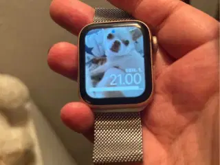 Annonce – iPhone 14 + Apple Watch SE 40 mm 