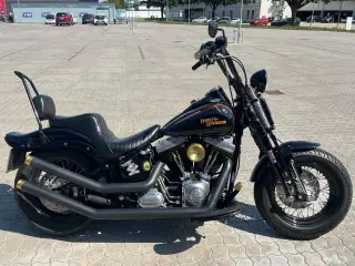 Harley-Davidson Softail Cross Bones