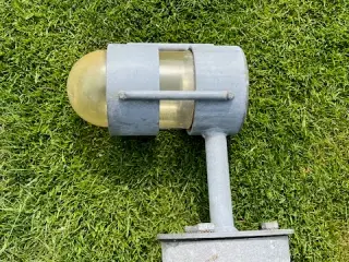Galvaniserede udendørs lamper