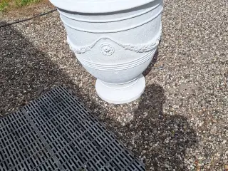 Stor vase i glasfiber