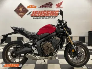 Honda CB 650 R E-Clutch