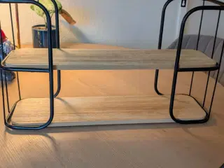 Væg hylde i sort metal og træ