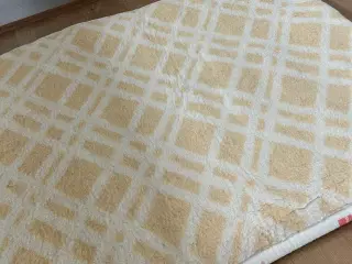 Uld/ magnet tæppe VELLO