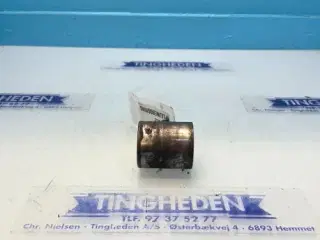 New Holland BB920 Splejnebøsning 84007922