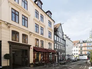 Kontor med sjæl og charme midt i byen