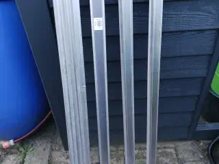 Sternkapsel i metal - zink?