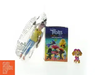 Blandede figurer, trolls, paw patrol og Barbie (str. Blandet)