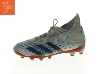 Fodboldstøvler fra Adidas (str. 37)