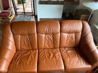 Lædersofa og flot og blødt læder