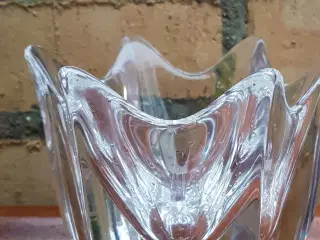 Smuk kunstglas skål fra Orrefors