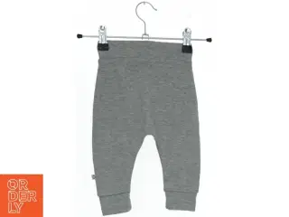 Grå bukser til baby fra Smallstuff (str. 68)