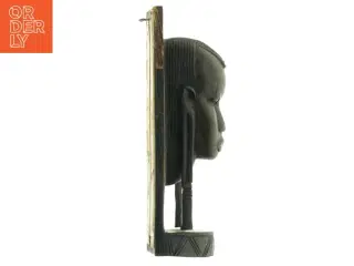 Træskulptur af menneskeansigt (str. 24. x 6 cm)