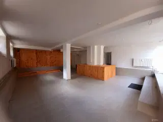 Kontor/Butik / Vindegade 53, kld Odense C