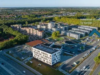 Lokaler til brug for f.eks. klargøring af biler udlejes i Odense M
