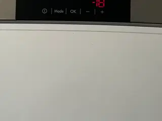 Skabsfryser med NoFrost