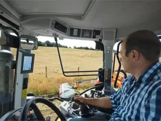 CLAAS ARION 650 CIS+