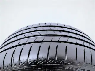 NYT SÆT sommerdæk - 225/50R17 98Y Bridgestone