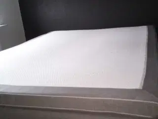 Trekvart  seng