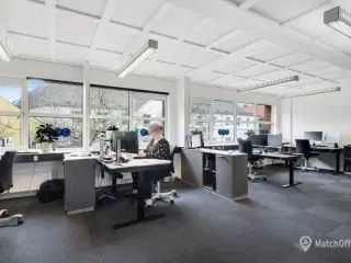KONTOR- OG KLINIKLEJEMÅL I CENTRUM AF HOLSTEBRO