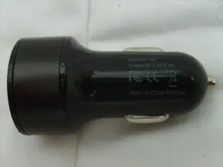 Autolader/Cigartænderadapter 2 USB stik 2,1A og 1A