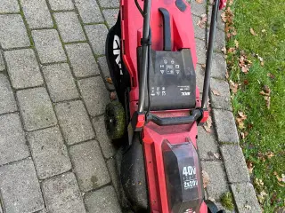 Skil plæneklipper med battery 