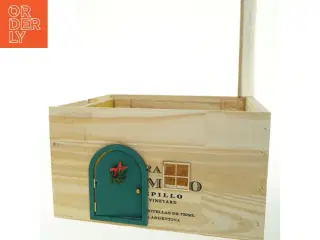 Nisse-hjem i vintrækasse (str. 37x32,5x21 cm)