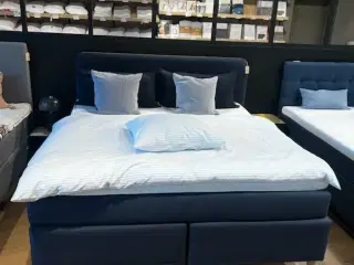 Eksklusiv Dunlopillo seng 180x200 med naturlatex, 