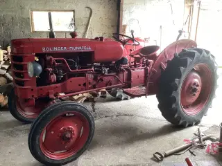 Traktor Bolinder Munktel