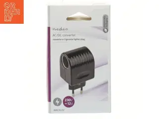 AC/DC converter adapter fra Nedis (str. 9,5 cm)