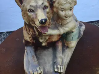 Figur Hund og Dreng. 