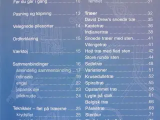 levende pileflet i krukker på terassen og i haven,
