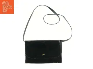 Sort skuldertaske fra Louis Vuitton (str. 26x17 cm)