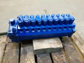 JCB 51R-1 Hydraulikblok 355/K4001