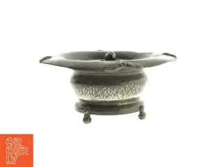 Gammel metal lysestage (str. 23 cm)