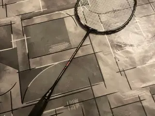 YONEX VOLTRIC 70