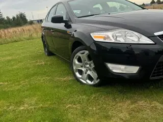 Ford Mondeo Hatchback benzin