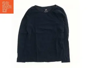 Langærmet T-shirt fra H&M (str. 134)