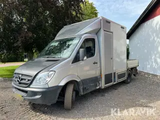 Lastbil m kran Mercedes Sprinter