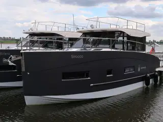 NY COBRA 36 MOTORYACHT