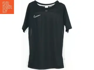 Sort Nike sports T-shirt fra Nike (str. L)