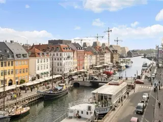 Herskabslejlighed i Nyhavn, København K, København