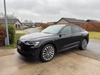 Audi e-tron 55 S-line Sportback quattro