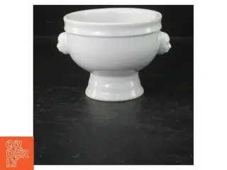 To hvid porcelænsskåle (str. Ø. 11,5 cm. 2 styk)